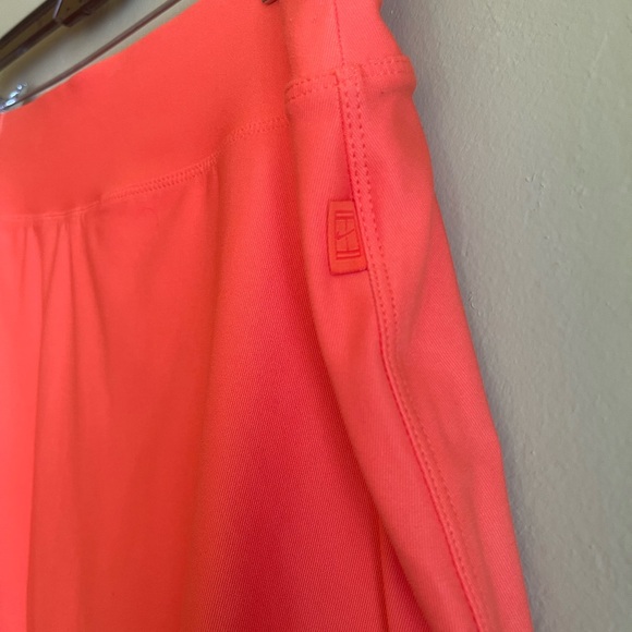 Salmon Colored Nike Skort - Picture 4 of 8